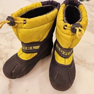 Sorel Flurry NC1799-380 Grey/ Yellow  Insulated Waterproof Snow Boots Size 12